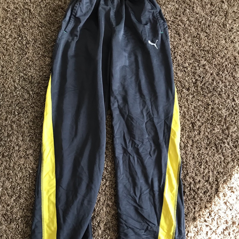 Puma joggers/sweats
